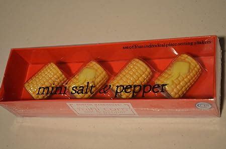 Review Boston Warehouse Salt&Pepper Set, Llama