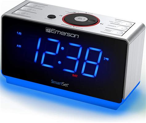 Emerson Radio ER100112 Smartset Alarm Clock Radio with Bluetooth Speaker, USB Charging, Night Light, 1.4" Blue Jumbo Display & Dual Alarm