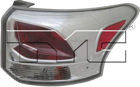 TYC 11-6631-00-1 Replacement right Tail Lamp (MITSUBISHI OUTLANDER), 1 Pack
