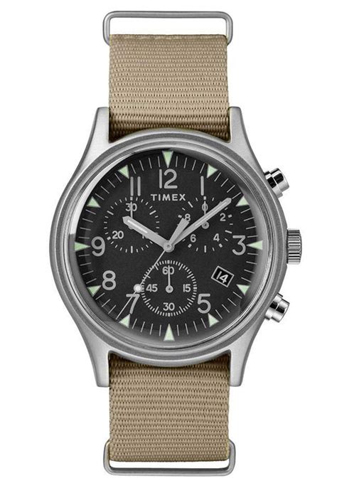 Timex Mens Chronograph Quartz Watch with Nylon Strap TW2T10700